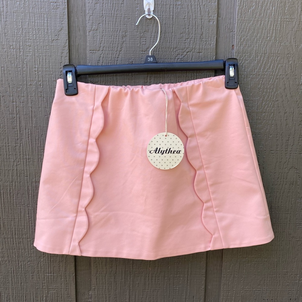 Alythea Scallop Mini Skirt Pink Size Large